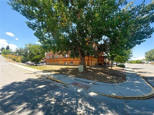 863 E Main Street Rangely, CO 81648