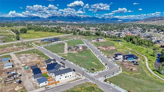 252 Southside Loop Salida, CO 81201