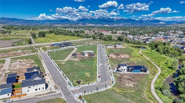 252 Southside Loop Salida, CO 81201