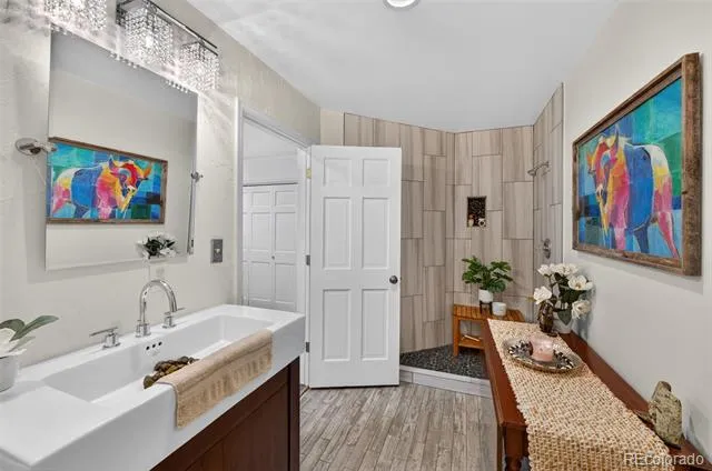 8 Silver Aspen Littleton, CO 80127