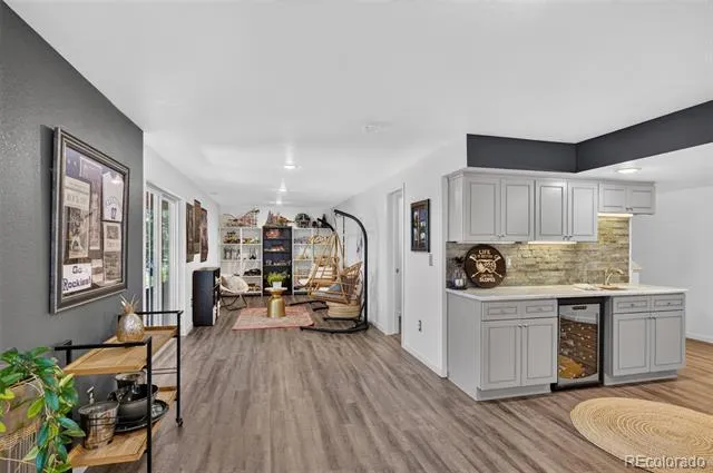 8 Silver Aspen Littleton, CO 80127
