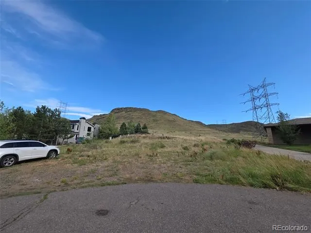 18746 W 56th Drive Golden, CO 80403