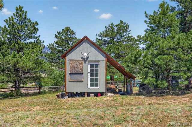 109 Button Rock Road Lyons, CO 80540