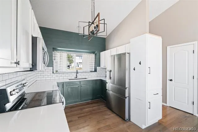 25 Sailing Way Palmer Lake, CO 80133