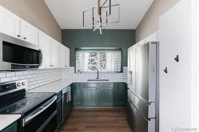 25 Sailing Way Palmer Lake, CO 80133