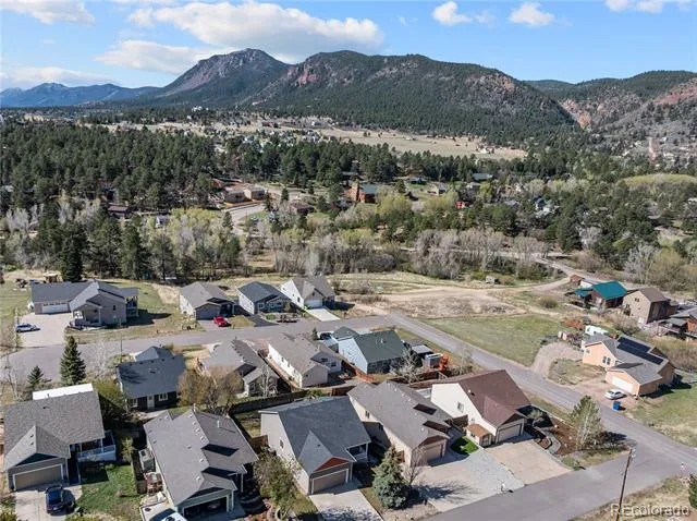 25 Sailing Way Palmer Lake, CO 80133