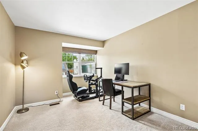 6573 S Kearney Circle Centennial, CO 80111