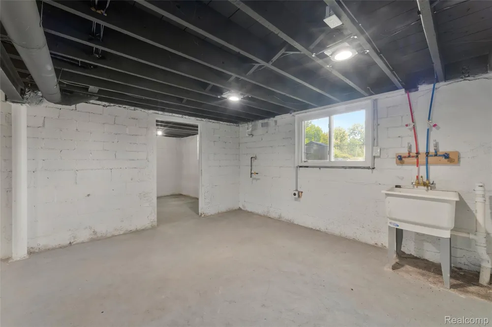20543 Gudith Road Brownstown Charter Township, MI 48183
