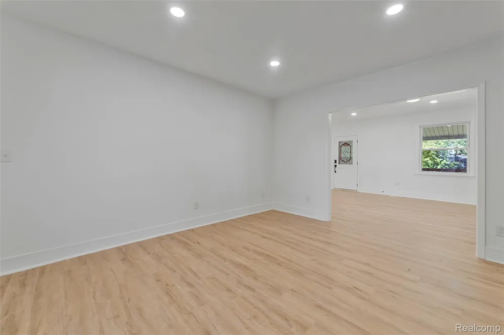 20543 Gudith Road Brownstown Charter Township, MI 48183
