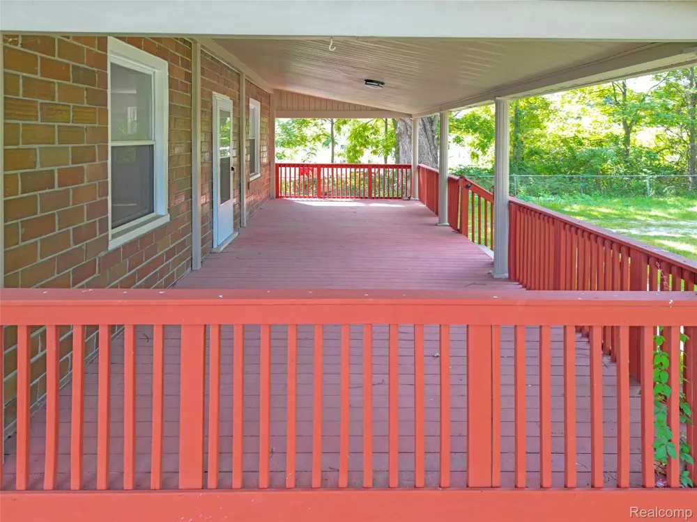20543 Gudith Road Brownstown Charter Township, MI 48183