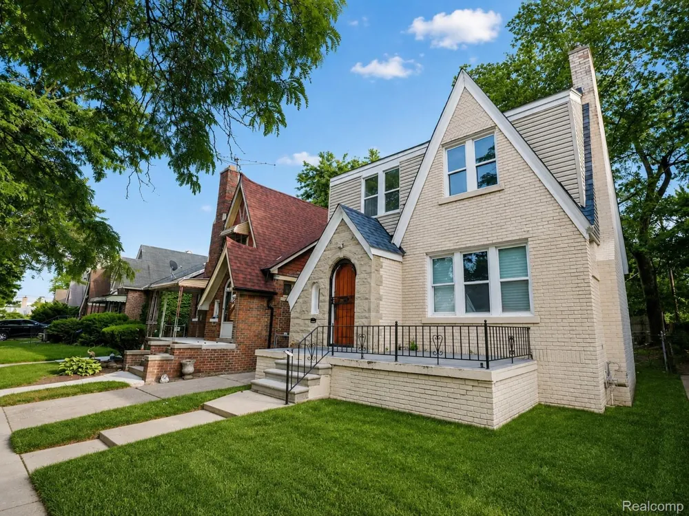 9175 Devonshire Road Detroit City, MI 48224