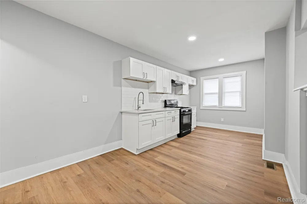 9175 Devonshire Road Detroit City, MI 48224
