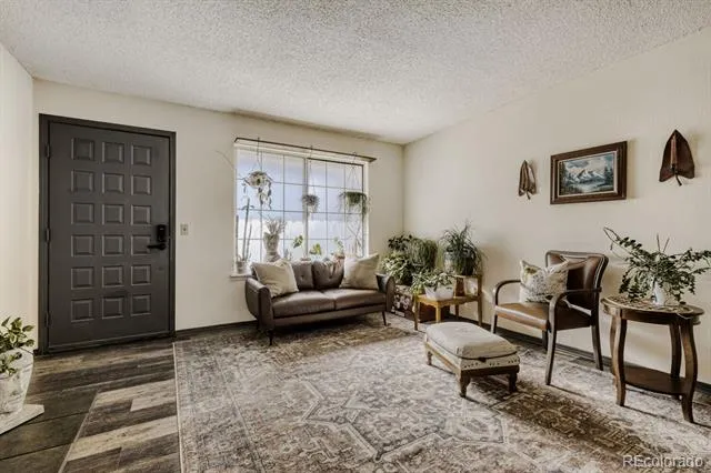 6414 Village Lane Colorado Springs, CO 80918