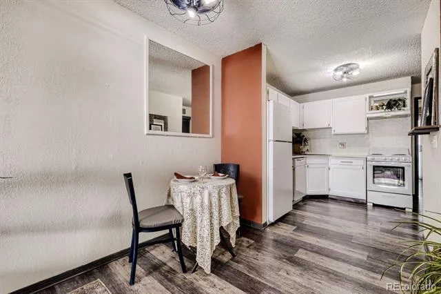 6414 Village Lane Colorado Springs, CO 80918