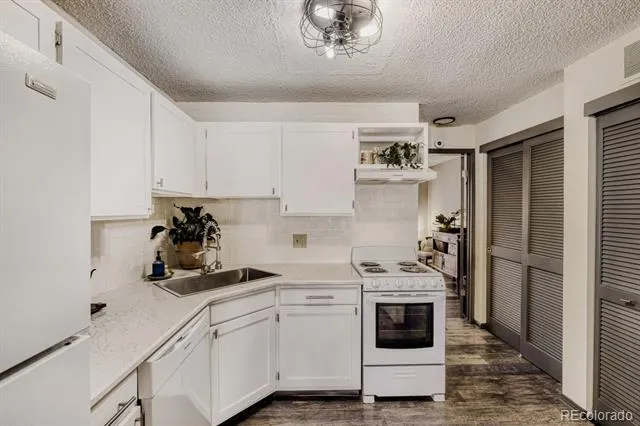 6414 Village Lane Colorado Springs, CO 80918