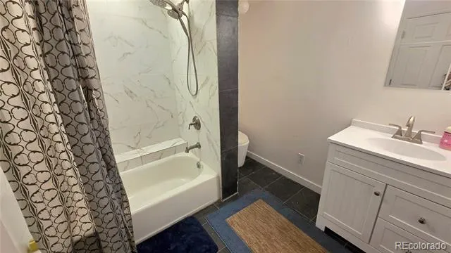1525 S Holly Street #104 Denver, CO 80222