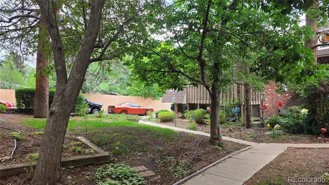 1525 S Holly Street #104 Denver, CO 80222