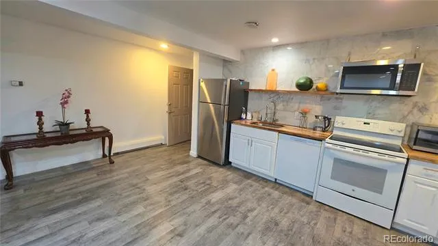 1525 S Holly Street #104 Denver, CO 80222