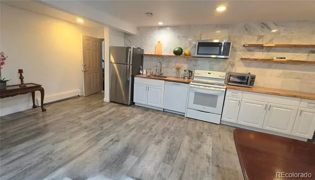 1525 S Holly Street #104 Denver, CO 80222