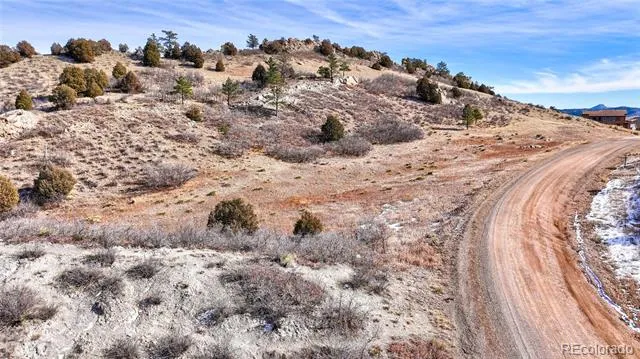 5819 Country Club Drive Larkspur, CO 80118