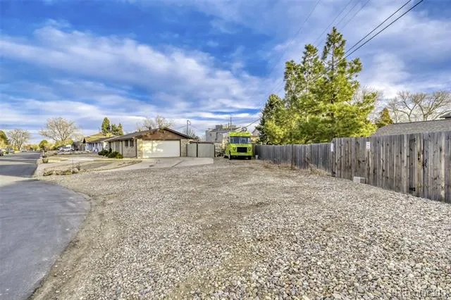 10220 Carmody Lane Lakewood, CO 80227
