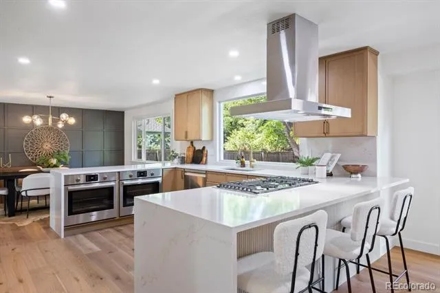 3851 S Quebec Street Denver, CO 80237