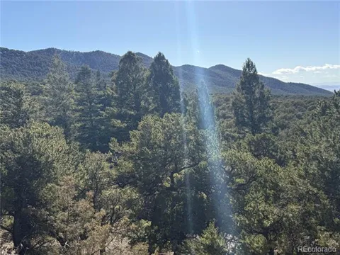 Lots 2045-2047 Pfotenhaur Road