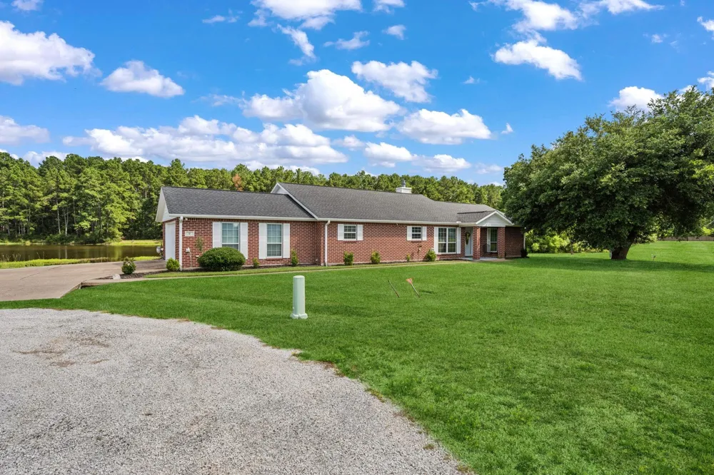 98 Heather Lane Trinity, TX 75862