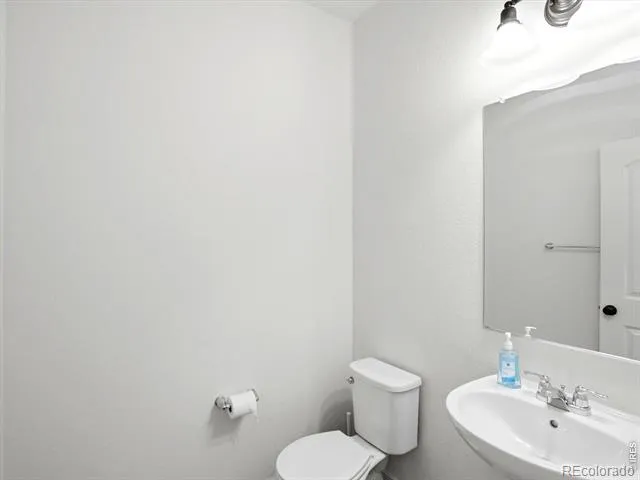 16457 Zuni Place Broomfield, CO 80023