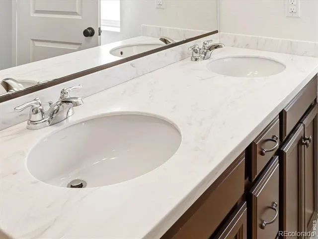 16457 Zuni Place Broomfield, CO 80023