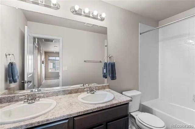 4752 River Highlands Loop Elizabeth, CO 80107