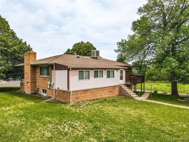 4975 Robb Street Wheat Ridge, CO 80033