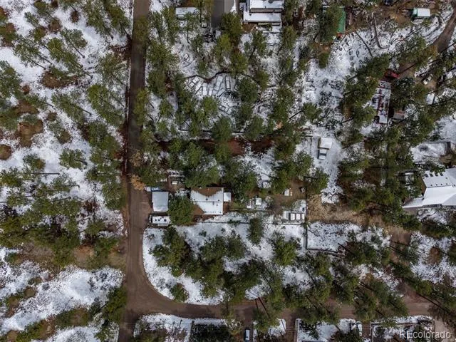 9231 Curtis Road Larkspur, CO 80118