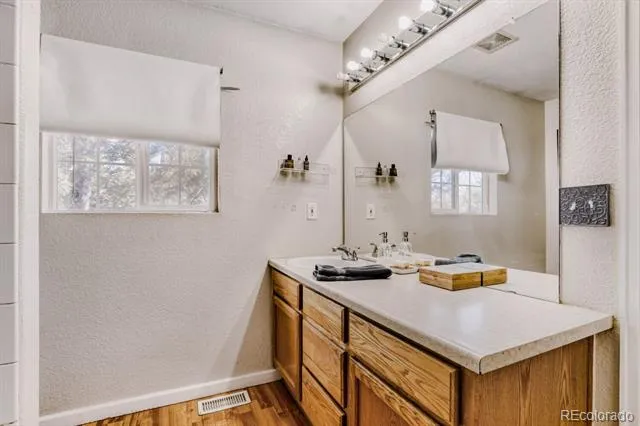 14400 Albrook Drive #80 Denver, CO 80239