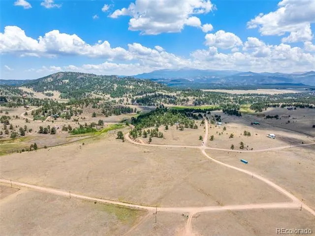 74 Wrights Lane Guffey, CO 80820