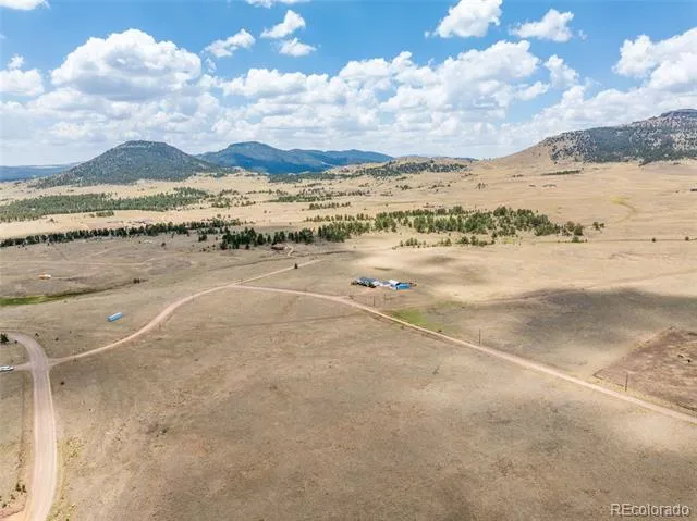 74 Wrights Lane Guffey, CO 80820