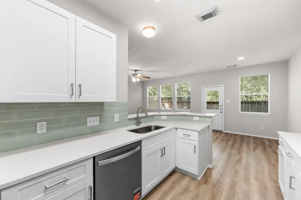211 Burberry Park Circle The Woodlands, TX 77382
