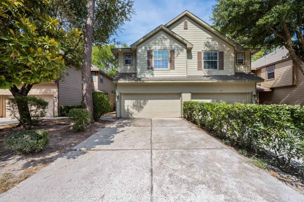 211 Burberry Park Circle The Woodlands, TX 77382