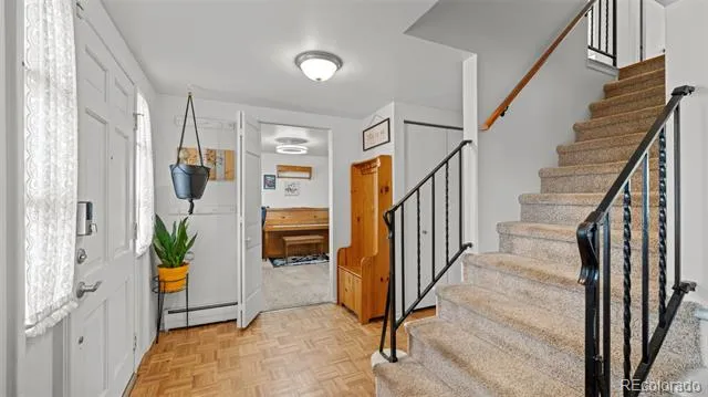 17 Clover Circle Colorado Springs, CO 80906