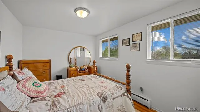 17 Clover Circle Colorado Springs, CO 80906