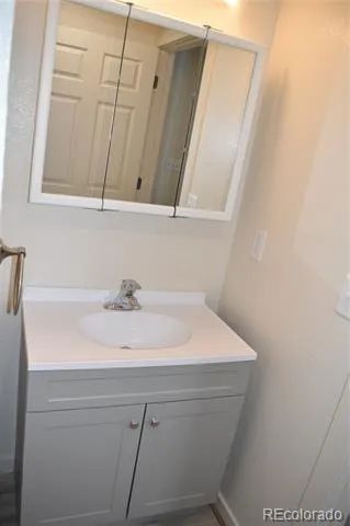 805 Raton Avenue La Junta, CO 81050