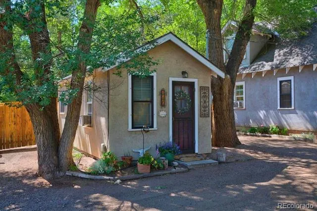102 Holly Street Colorado Springs, CO 80904