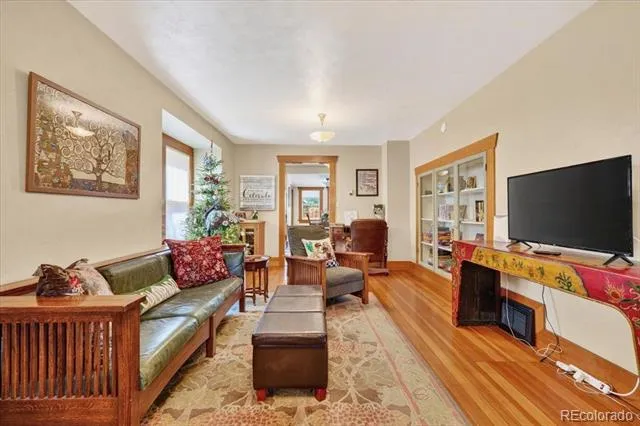 102 Holly Street Colorado Springs, CO 80904