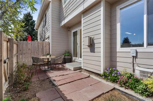 1276 S Zeno Circle #E Aurora, CO 80017