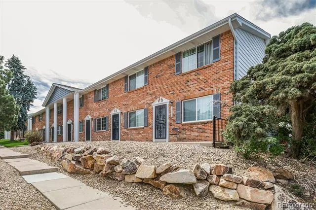 13937 E Bails Place Aurora, CO 80012