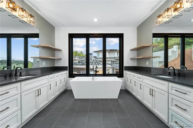 8077 Raphael Lane Littleton, CO 80125