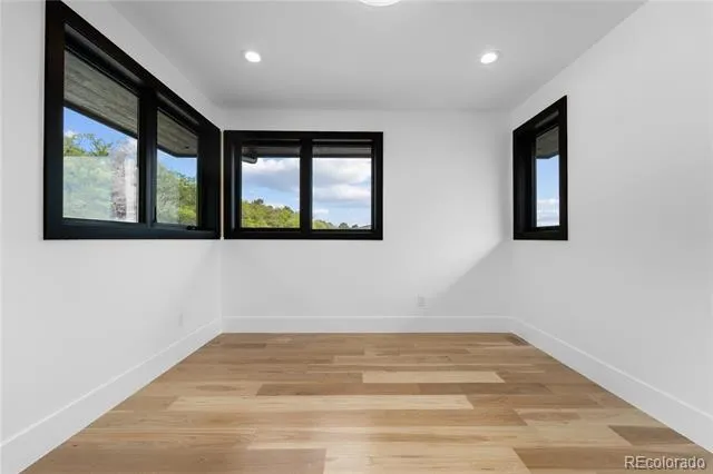 8077 Raphael Lane Littleton, CO 80125