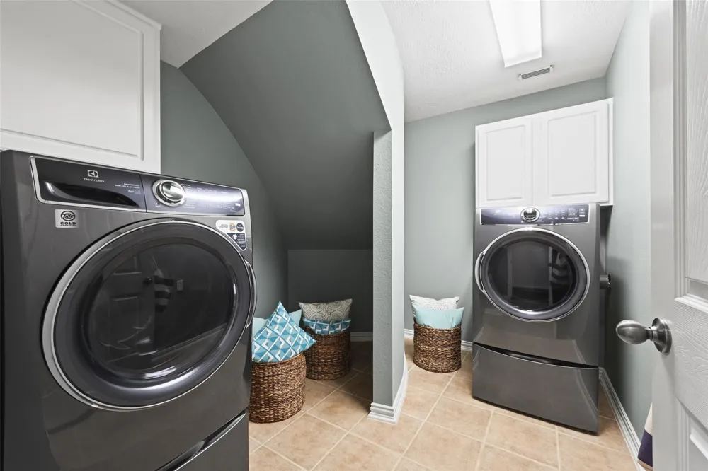35 Monet Bend Place The Woodlands, TX 77382