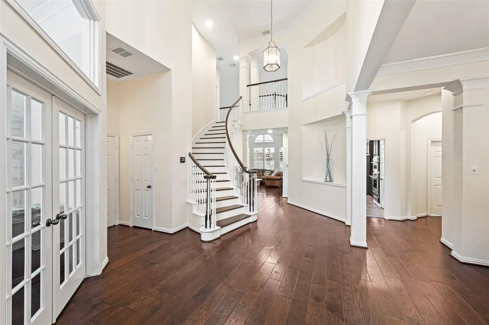 35 Monet Bend Place The Woodlands, TX 77382