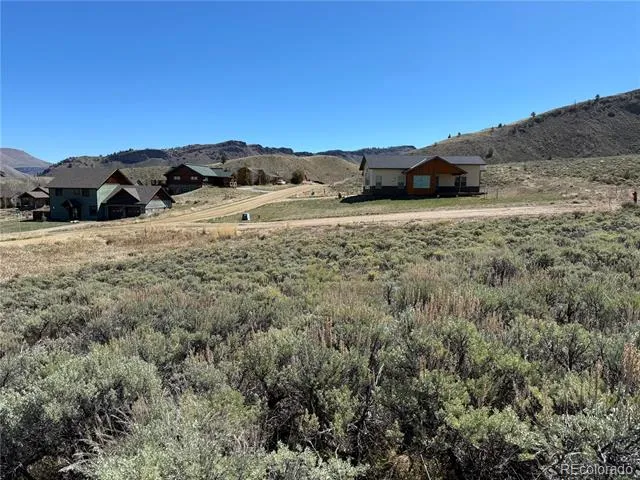 41 E Ridgeway Avenue Hot Sulphur Springs, CO 80451